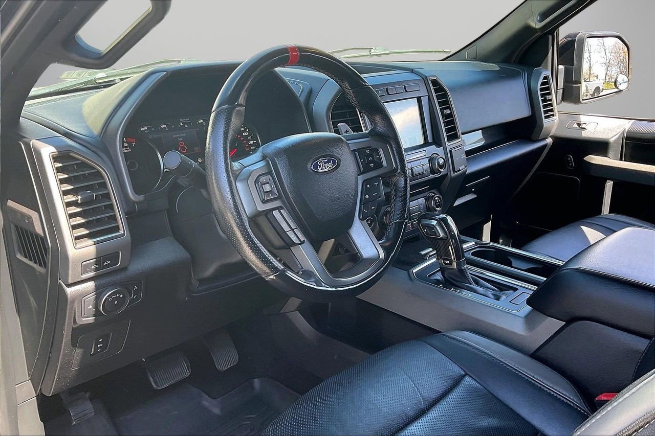 Used 2018 Ford F150 Raptor w/ Equipment Group 802A Luxury image 21