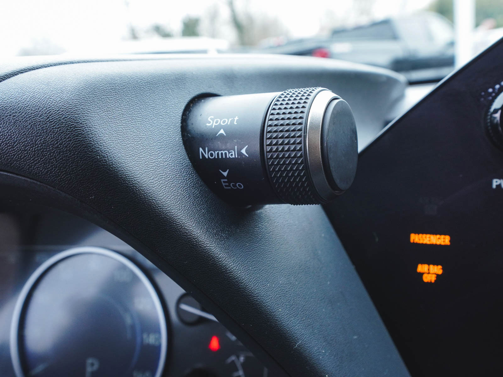 Used 2023 Lexus UX 250h AWD w/ Premium Package image 25