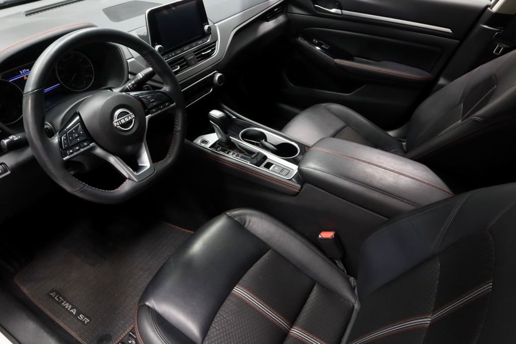 Used 2024 Nissan Altima 2.5 SR AWD/4WD image 23
