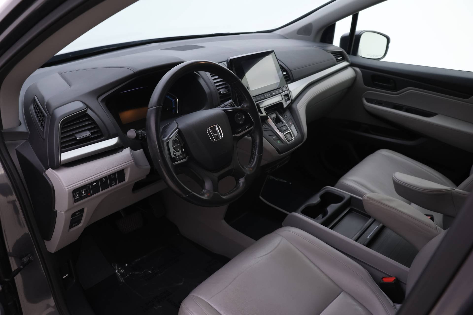 Used 2018 Honda Odyssey EX-L image 3