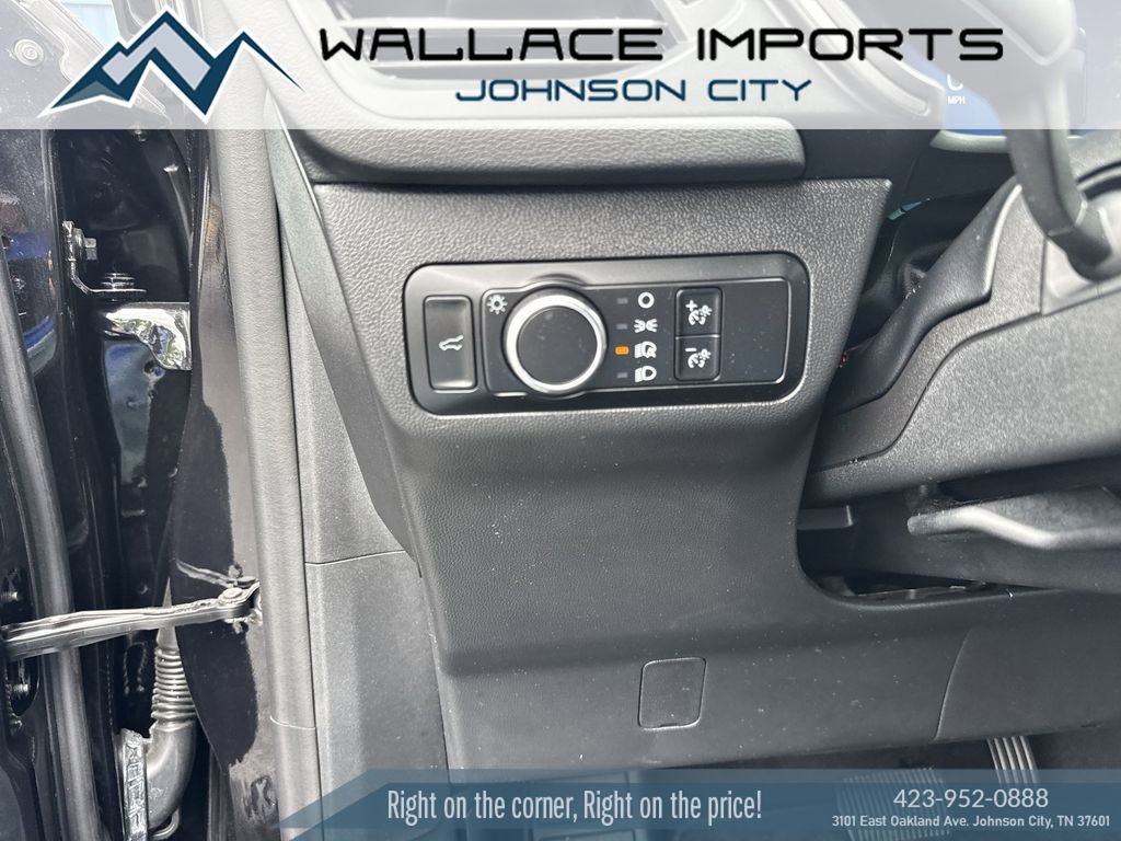 Used 2024 Ford Escape Active AWD/4WD image 31