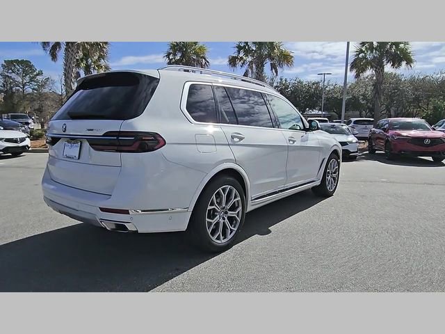 Used 2024 BMW X7 xDrive40i image 29