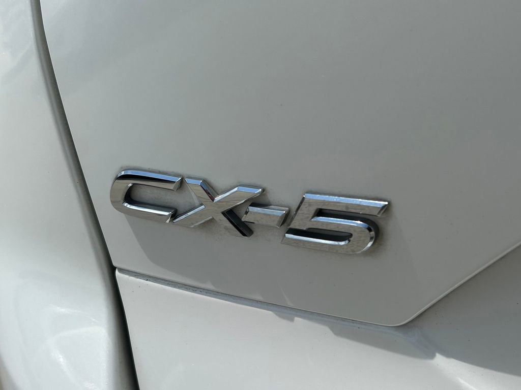 Used 2017 MAZDA CX-5 Touring w/ Preferred Equipment Package image 13