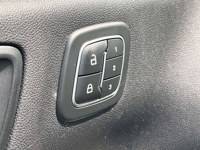 Used 2022 Ford Escape Titanium w/ Titanium Elite Package AWD/4WD image 24