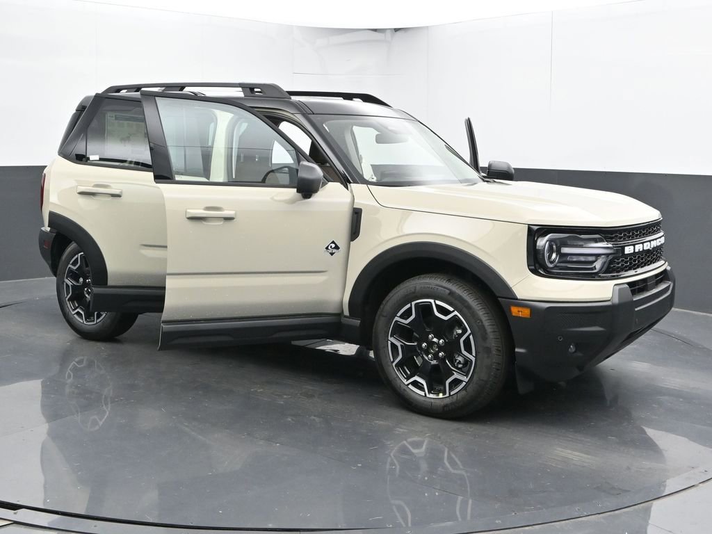 New 2025 Ford Bronco Sport Outer Banks w/ Outer Banks Tech Package+ image 48