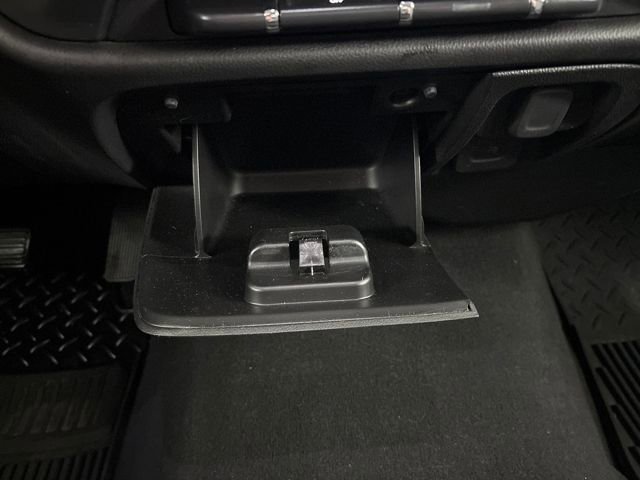 Used 2019 Chevrolet Silverado 1500 LT w/ All Star Edition image 53