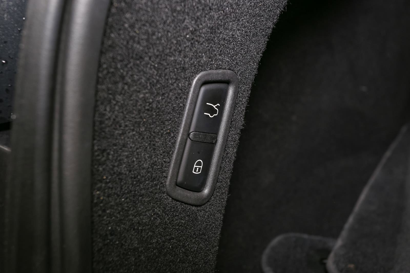 Used 2022 Maserati Levante GT image 14