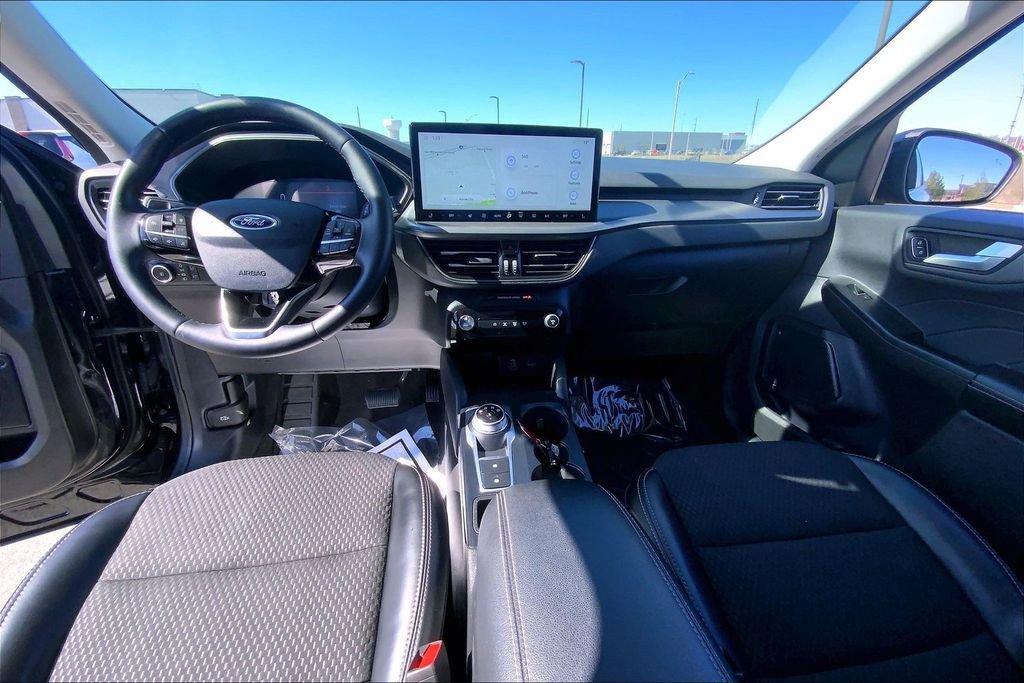 Used 2024 Ford Escape SE image 10