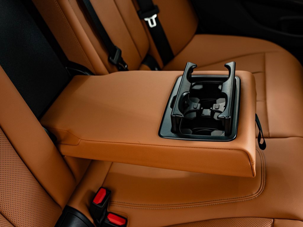 New 2026 BMW 330i xDrive Sedan w/ Premium Package image 45