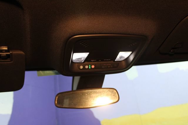 Used 2022 Chevrolet Traverse LT AWD/4WD image 21