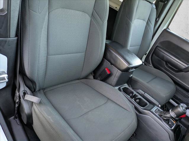 Used 2023 Jeep Wrangler Sport image 18