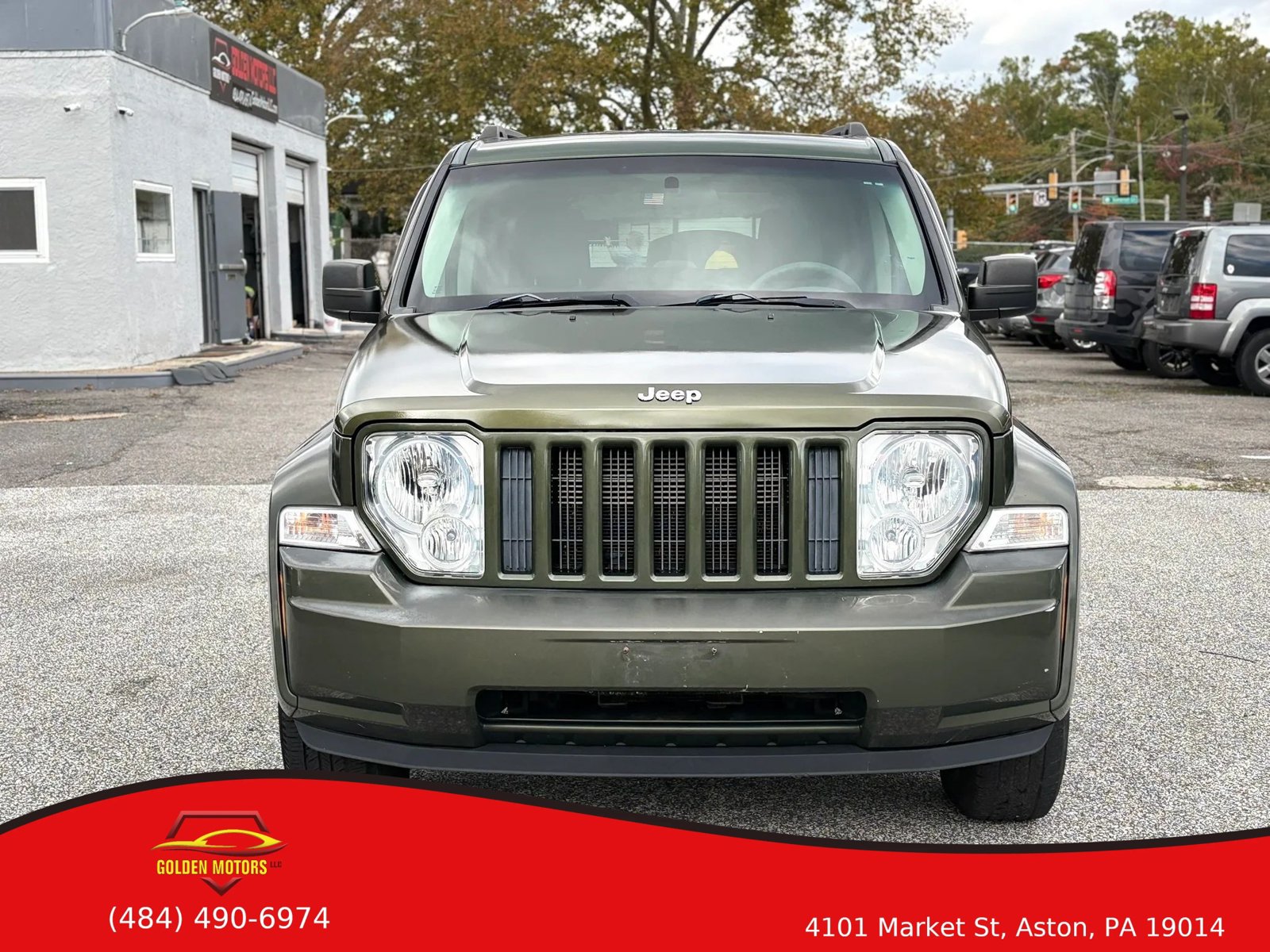 Used 2008 Jeep Liberty Sport w/ Popular Equipment Group AWD/4WD image 2