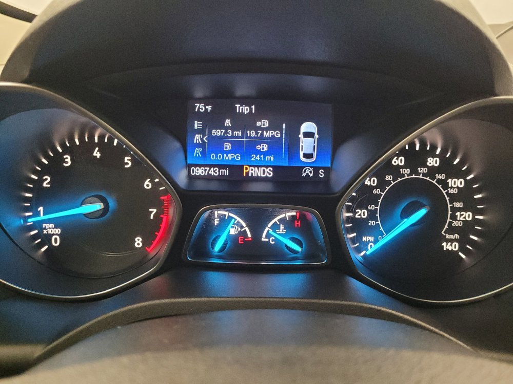 Used 2018 Ford Escape SE w/ SE Sync 3 Package FWD image 23