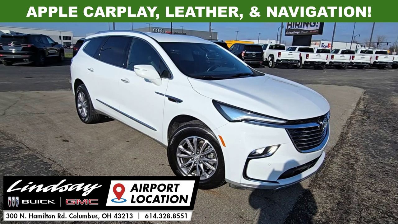 Used 2024 Buick Enclave Premium image 2