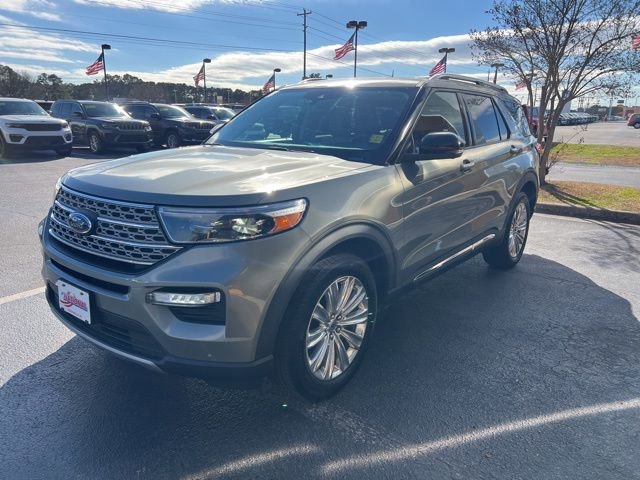 Used 2020 Ford Explorer Limited w/ Class III Trailer Tow Package image 4