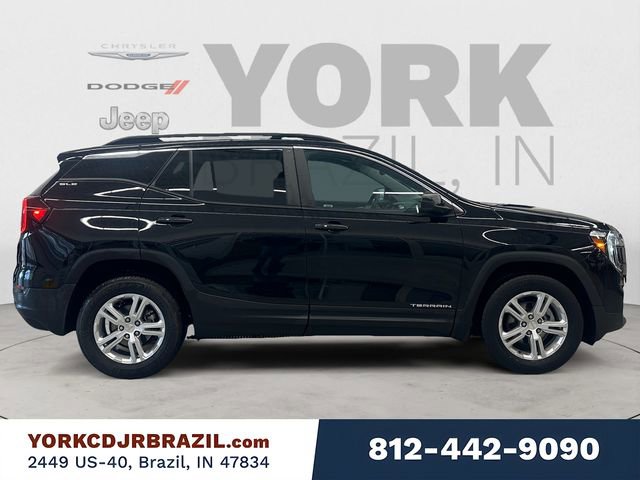 Used 2022 GMC Terrain SLE w/ Driver Convenience Package AWD/4WD image 6