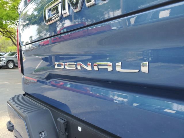 Used 2025 GMC Sierra 1500 Denali Ultimate image 8