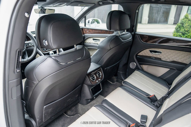 Used 2022 Bentley Bentayga Speed image 82