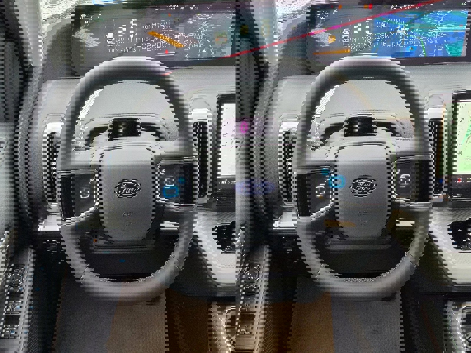 New 2025 Ford Expedition Max Active image 9