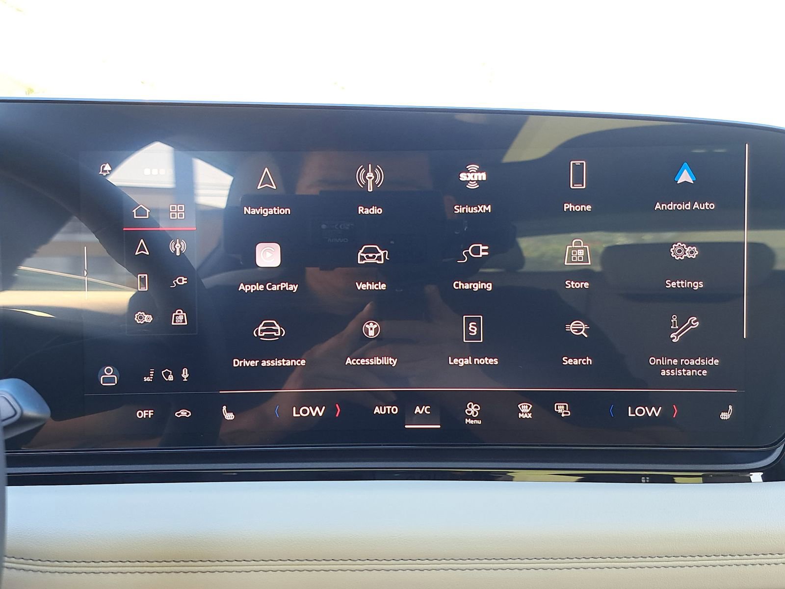 New 2025 Audi A6 e-tron Premium image 26