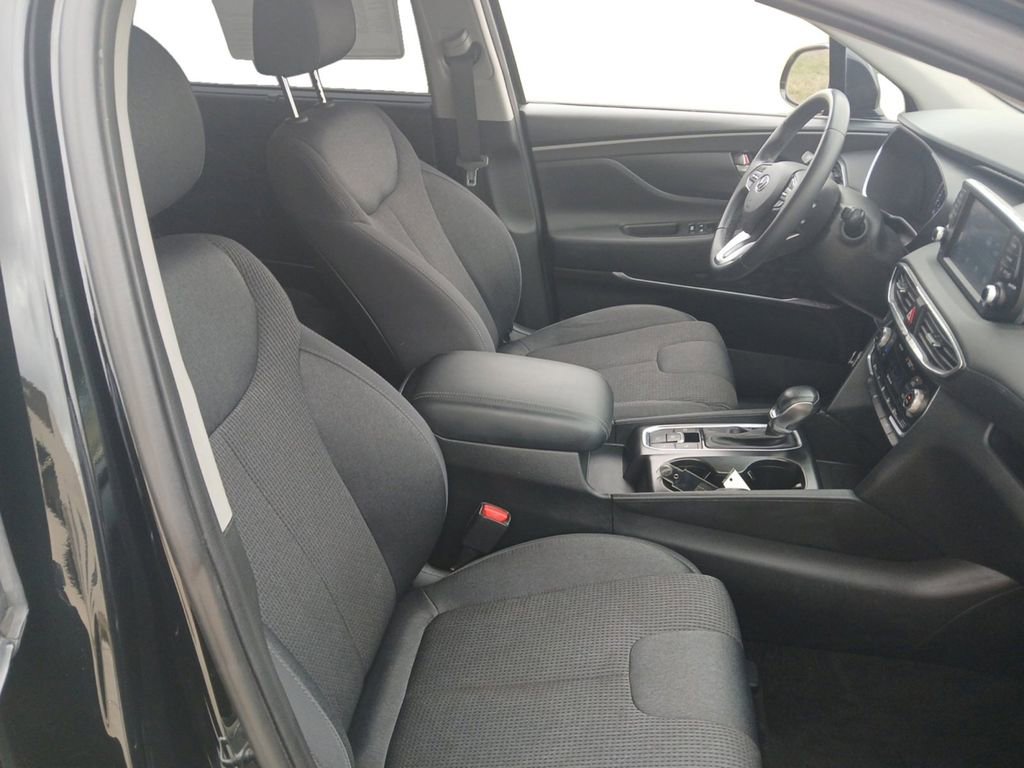 Used 2020 Hyundai Santa Fe SEL w/ Convenience Package image 16