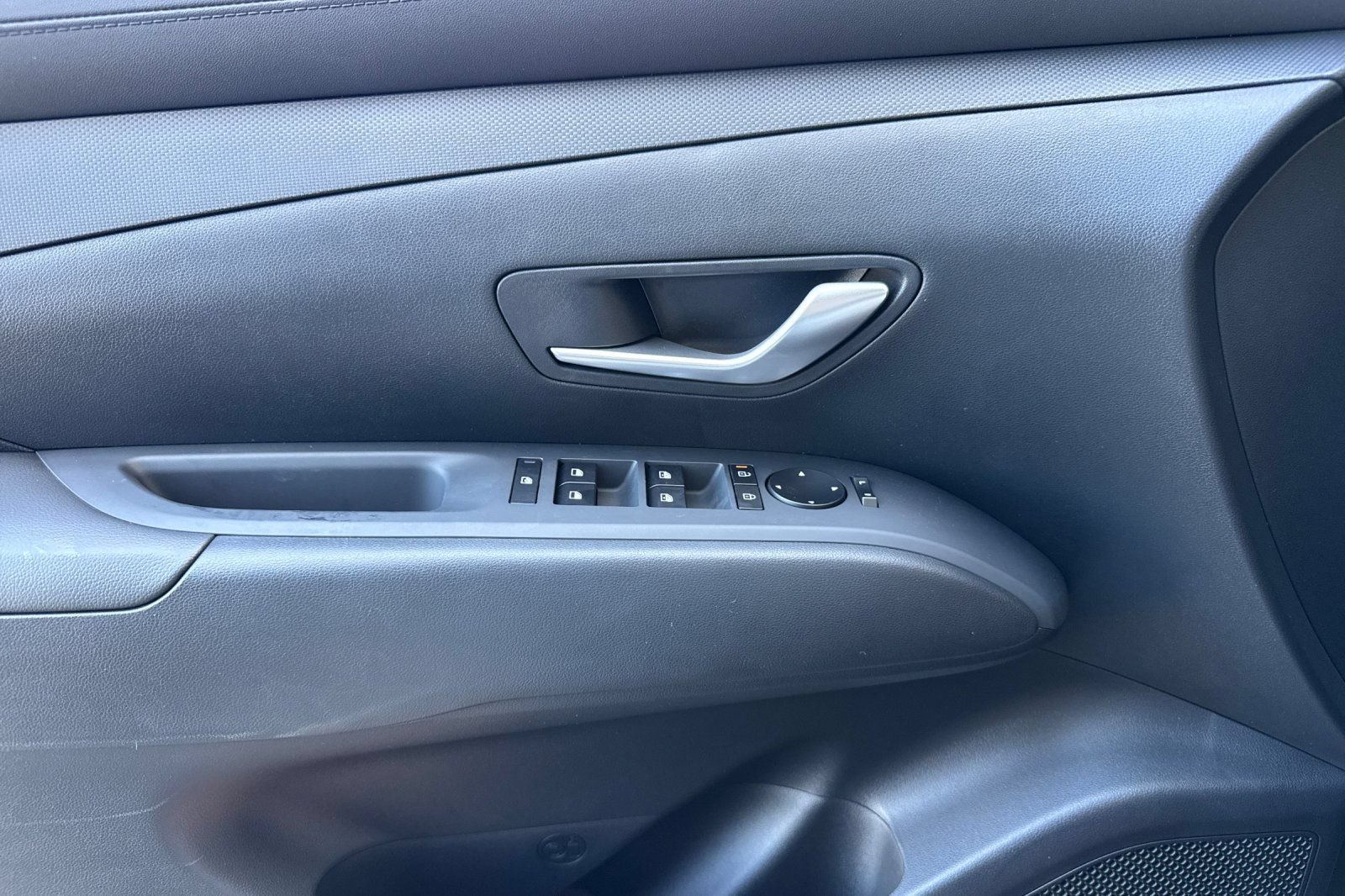 New 2026 Hyundai Santa Cruz SEL FWD image 12