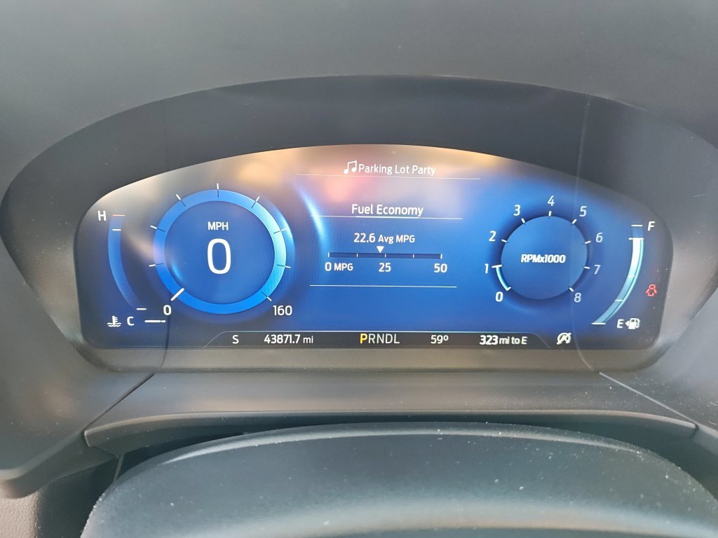 Used 2022 Ford Escape SEL w/ Technology Package AWD/4WD image 18
