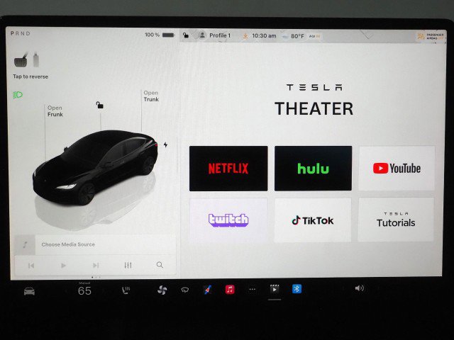 Used 2025 Tesla Model 3 AWD/4WD image 37