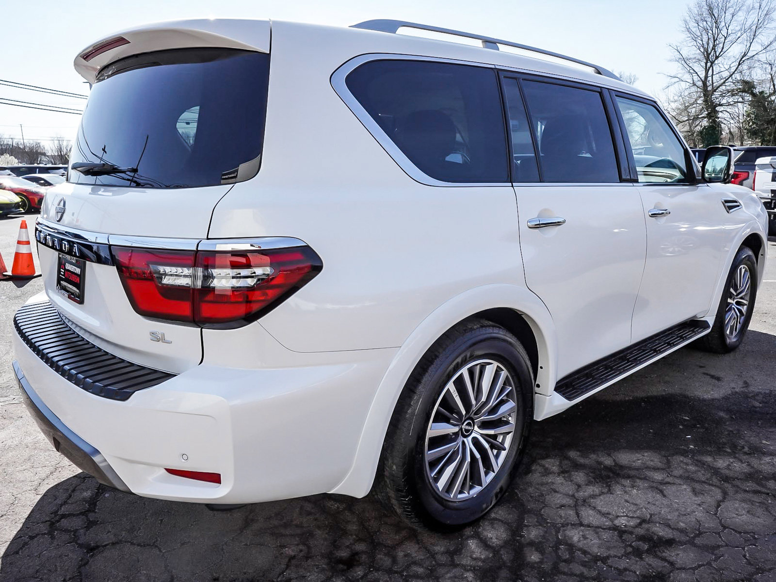 Used 2024 Nissan Armada SL w/ Cargo Package image 6