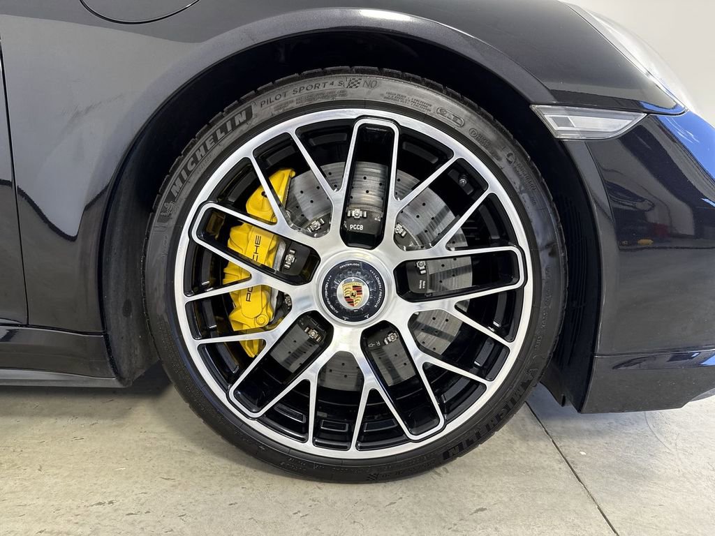 Certified 2015 Porsche 911 Turbo AWD/4WD image 15