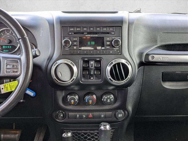 Used 2018 Jeep Wrangler Unlimited Sahara image 13