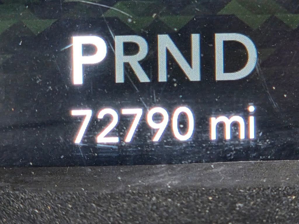 Used 2021 Jeep Wrangler Unlimited Sahara image 25