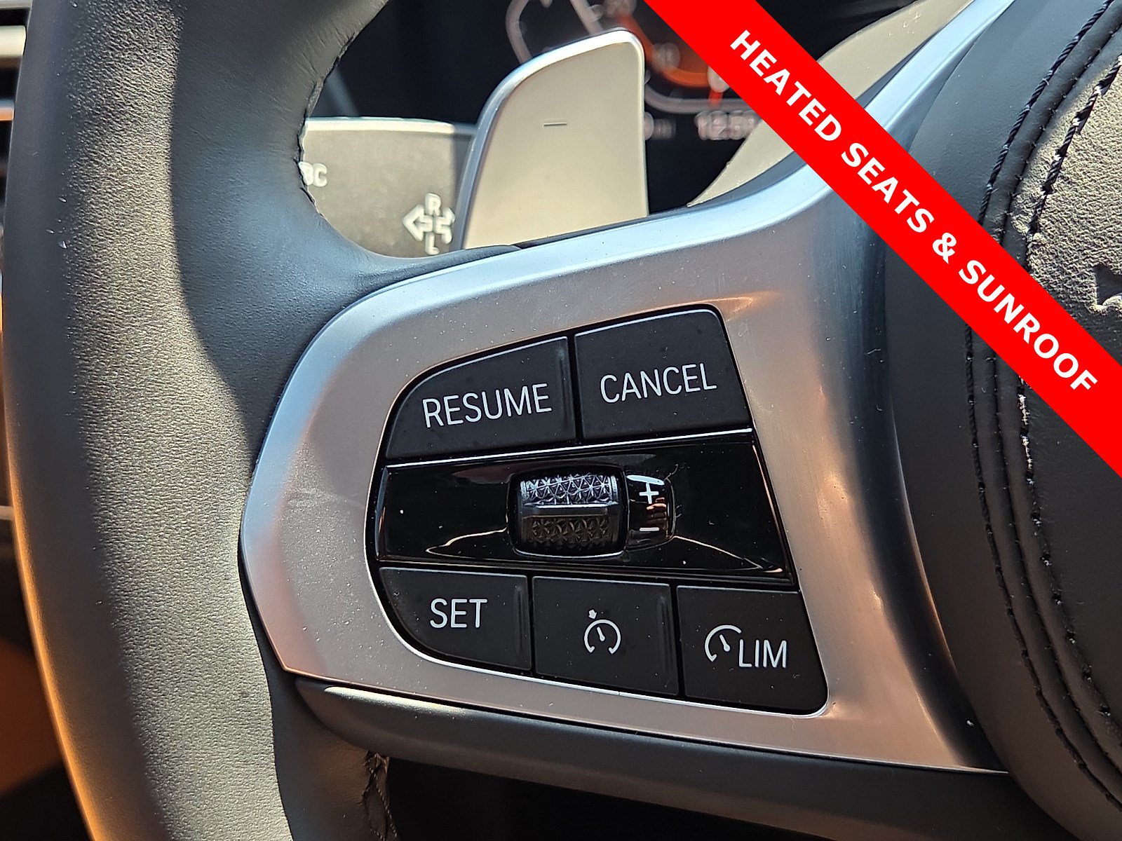 Used 2025 BMW X4 xDrive30i w/ Premium Package AWD/4WD image 21