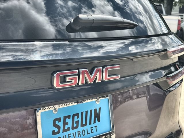 Certified 2025 GMC Acadia Elevation FWD image 30