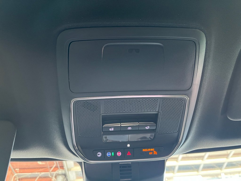 New 2026 Chevrolet Traverse High Country w/ LPO, Floor Liner Package FWD image 30