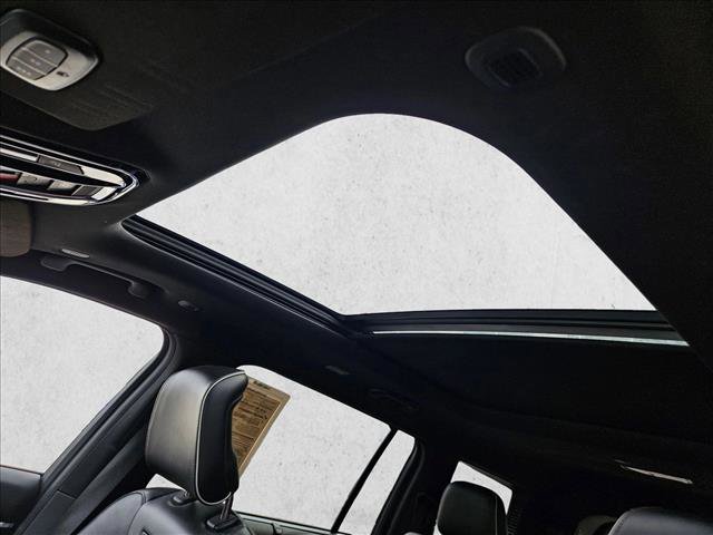 Used 2023 Jeep Grand Cherokee L Summit w/ Advanced Protech Group IV image 17