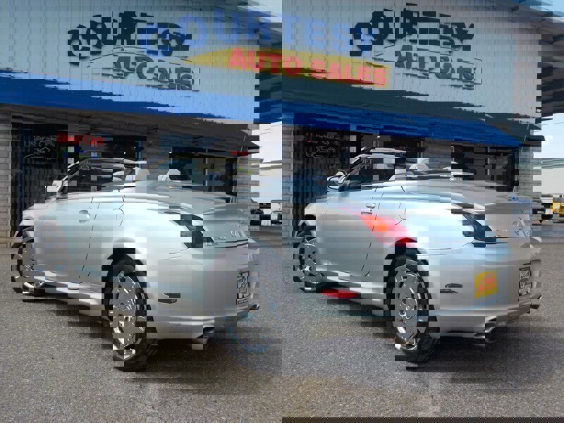 Used 2003 Lexus SC 430 Convertible image 7