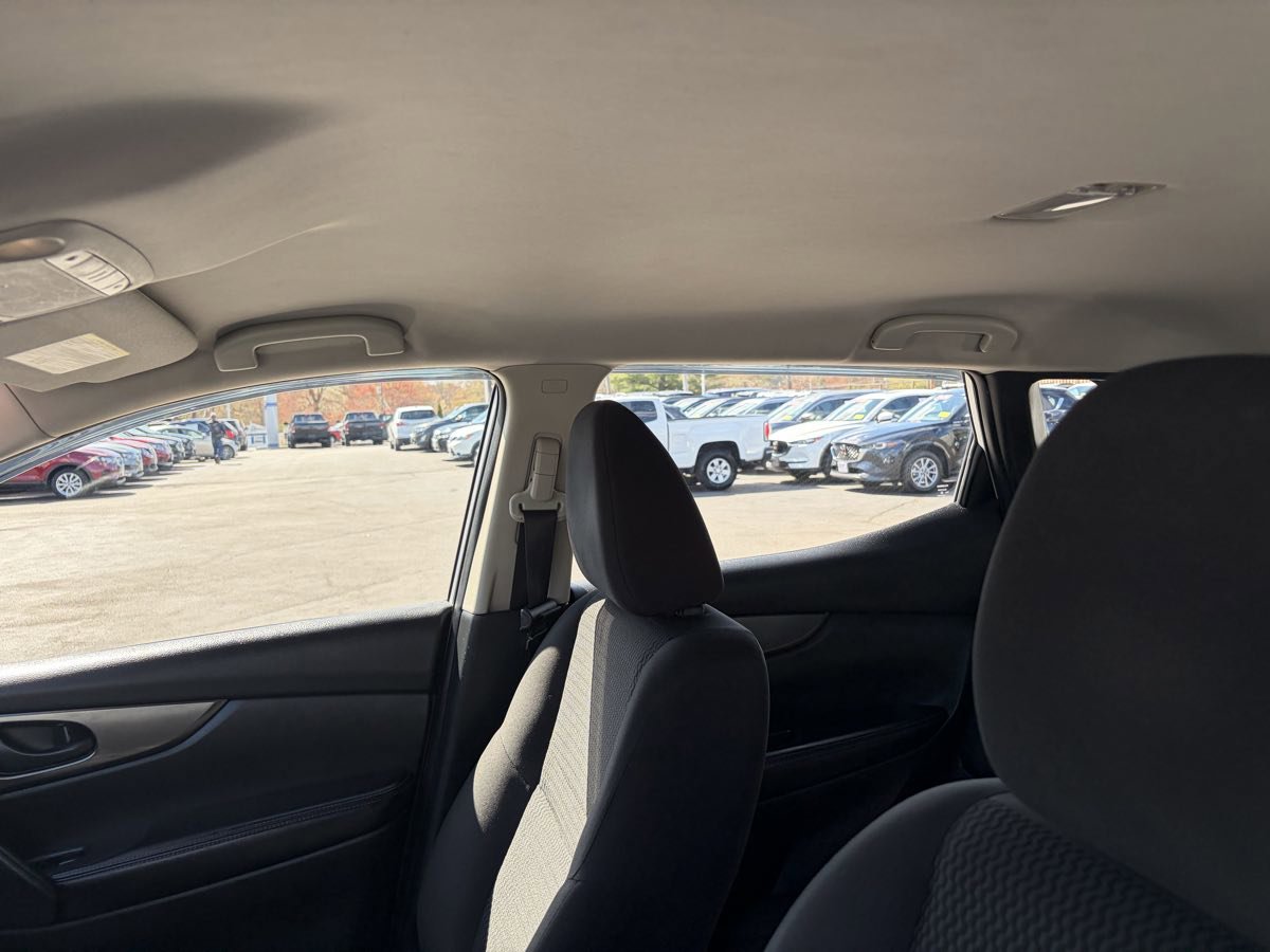 Used 2021 Nissan Rogue Sport S AWD/4WD image 11