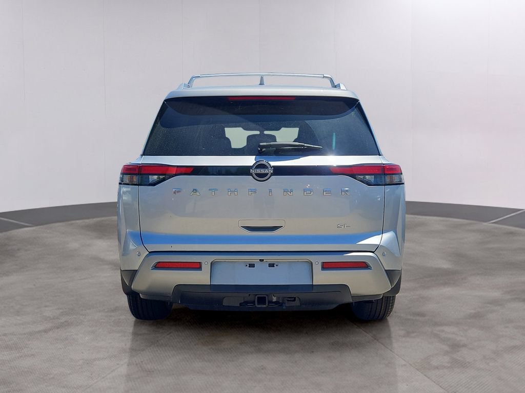 Used 2023 Nissan Pathfinder SL FWD image 5