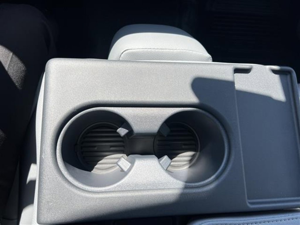 New 2025 Ford F550 4x4 Regular Cab Super Duty image 10