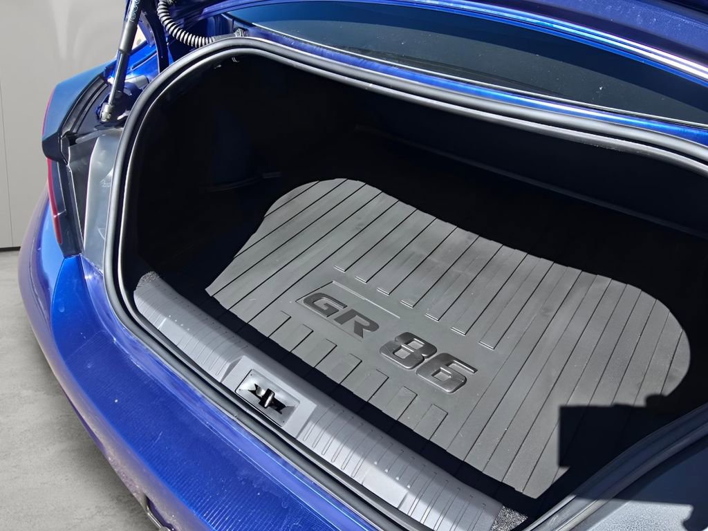 Used 2024 Toyota GR86 image 15