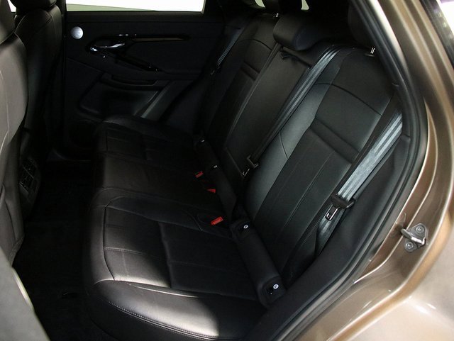 Used 2024 Land Rover Range Rover Evoque Dynamic SE image 13
