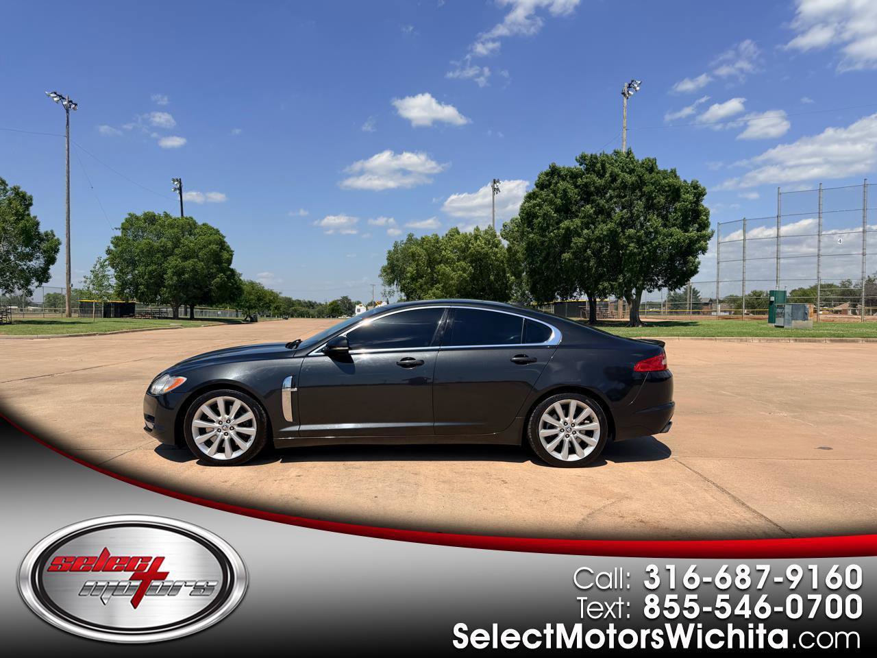 Used 2011 Jaguar XF Portfolio RWD image 1