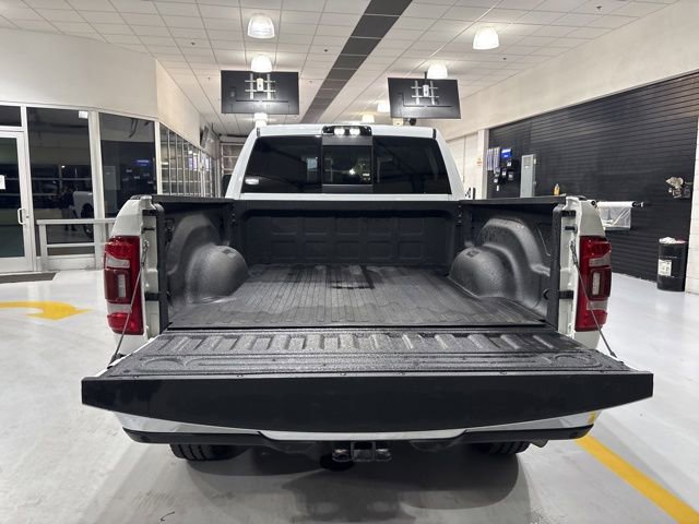 Used 2024 RAM 2500 Laramie w/ Safety Group AWD/4WD image 36