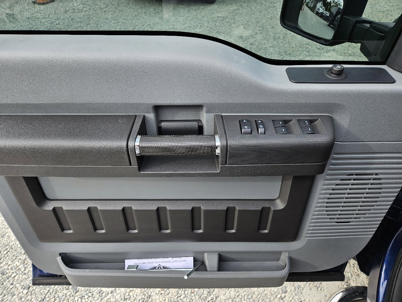 Used 2011 Ford F450 XL w/ PWR Equipment Group image 21