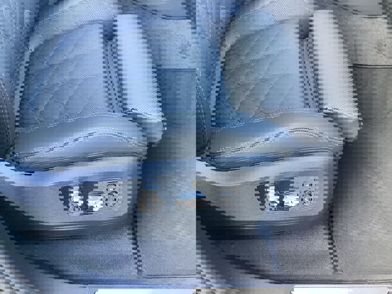 Certified 2025 BMW X5 xDrive40i image 36