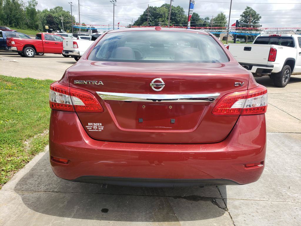 Used 2015 Nissan Sentra SV FWD image 4