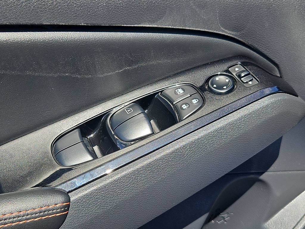 Used 2024 Nissan Altima 2.5 SR FWD image 11