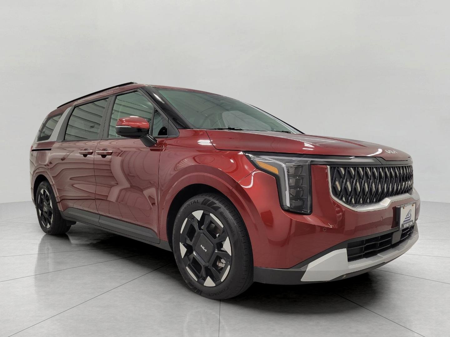 Used 2025 Kia Carnival EX