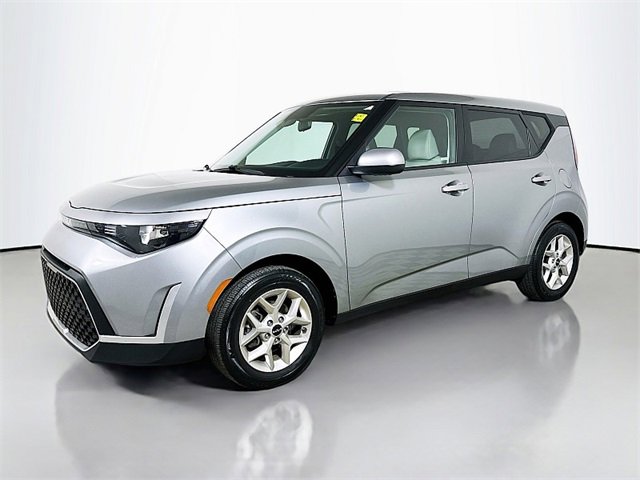 Used 2024 Kia Soul LX w/ Option Group 015 image 3